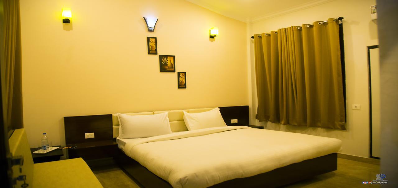 La Bellevue Hotel Ramnagar  Exterior photo